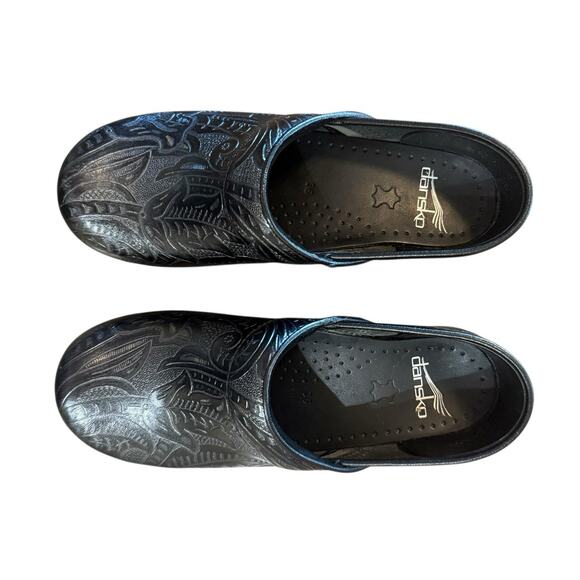 Dansko Women’s Staple Clogs Shoes Black Floral Embossed Size 36 (US 5.5-6) - Picture 8 of 15